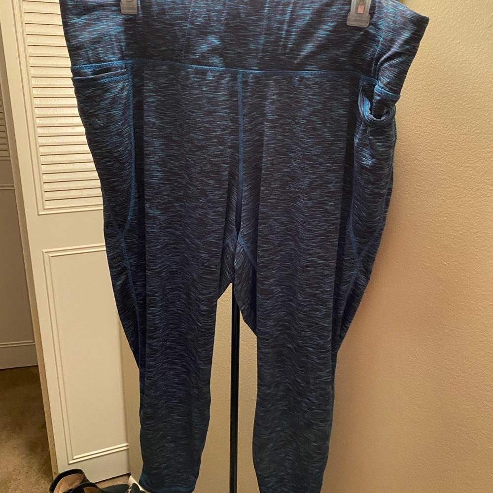 Lane Bryant plus size active wear size 26/28